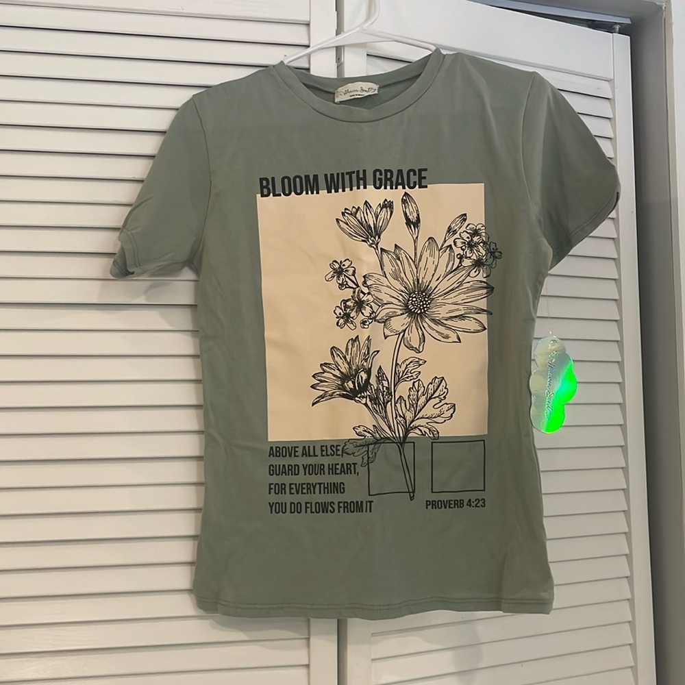 Green Short Sleeve T-Shirt